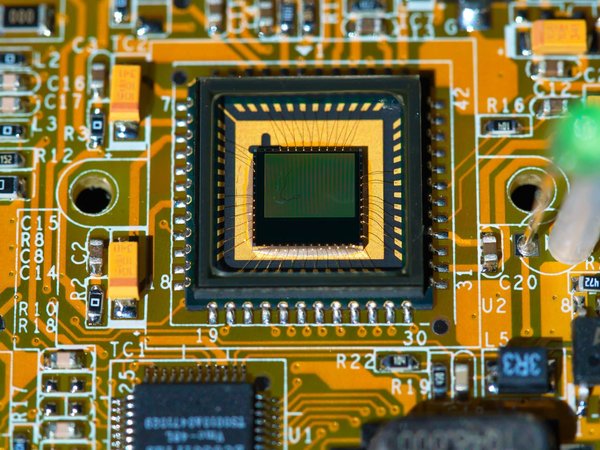 How to Choose the Best Aftermarket Backup Sensors for a Safer Parking Experience?